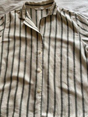 Uniqlo Linen Rayon Blend Blouse Ecru Olive Stripe Size S.  Read Description!
